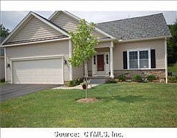1st image of 46 Jennifers Way