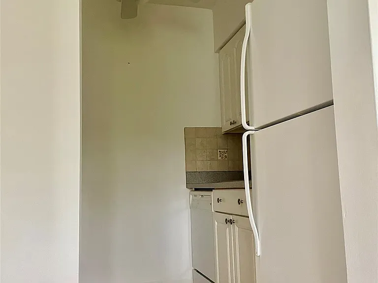 1300 N 17th Ave #206 — Photo 4