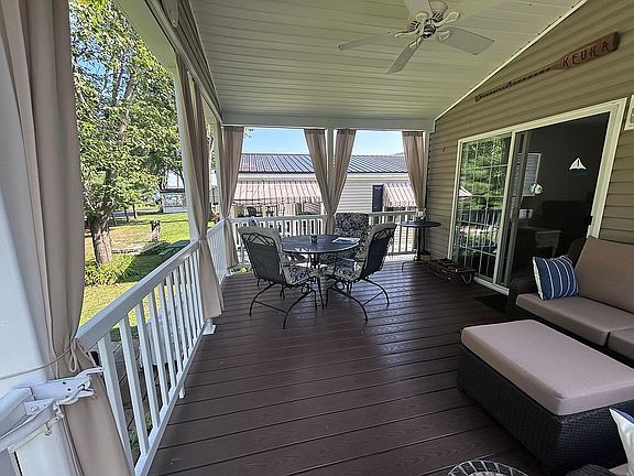 3rd image of 1040 E Lake Rd #20