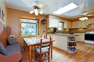 Kitchen / Breakfast Room