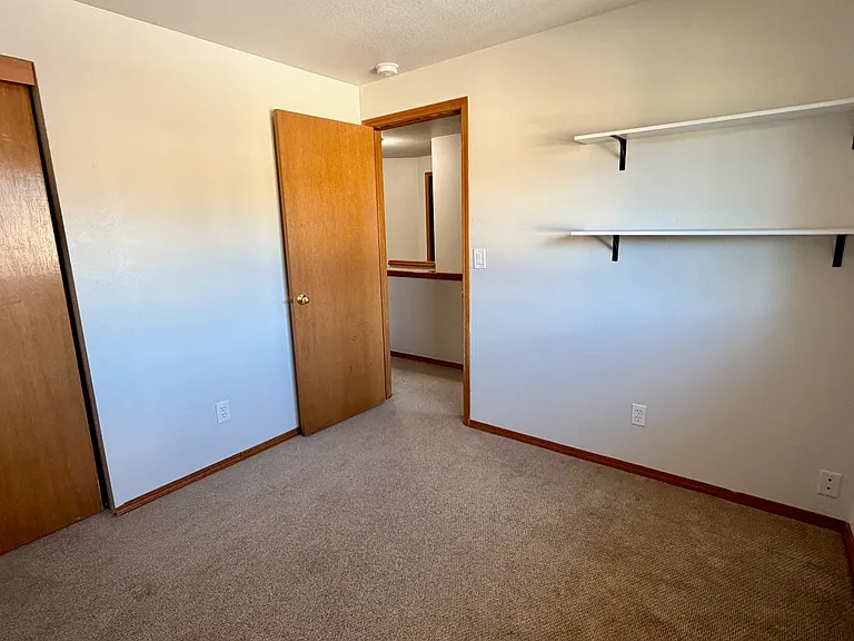 1307 SE 61st Pl — Photo 13