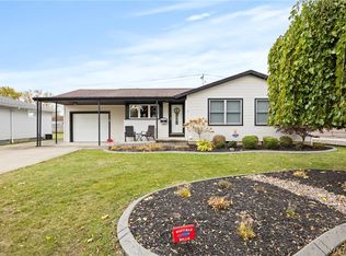 59 Idlewood Dr, Tonawanda, NY 14150