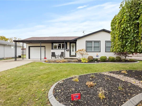 59 Idlewood Dr, Tonawanda, NY 14150