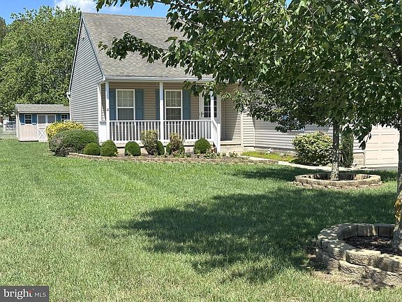4th image of 113 Meadow Dr