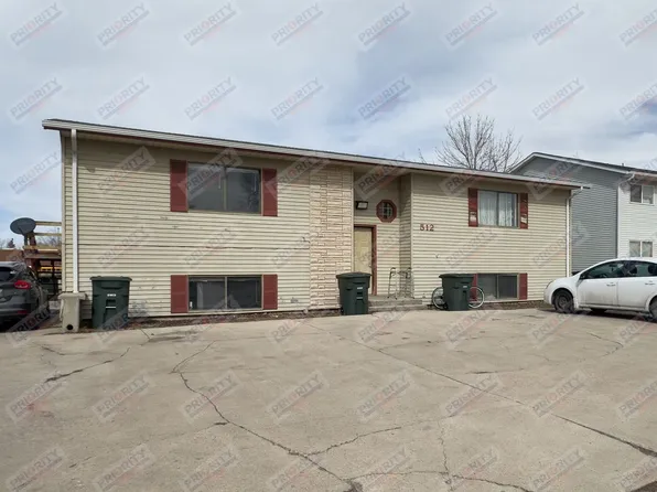 512 Vivian St, Gillette, WY 82718