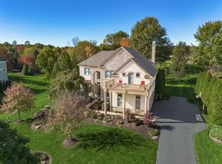 9083 Tartan Fields Dr, Dublin, OH 43017