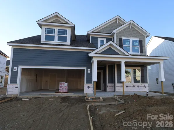 2800 Pinecliff Dr, Kannapolis, NC 28027