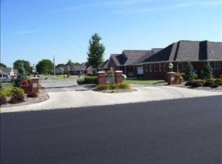 1082 Damon Dr, Washington Court House, OH 43160
