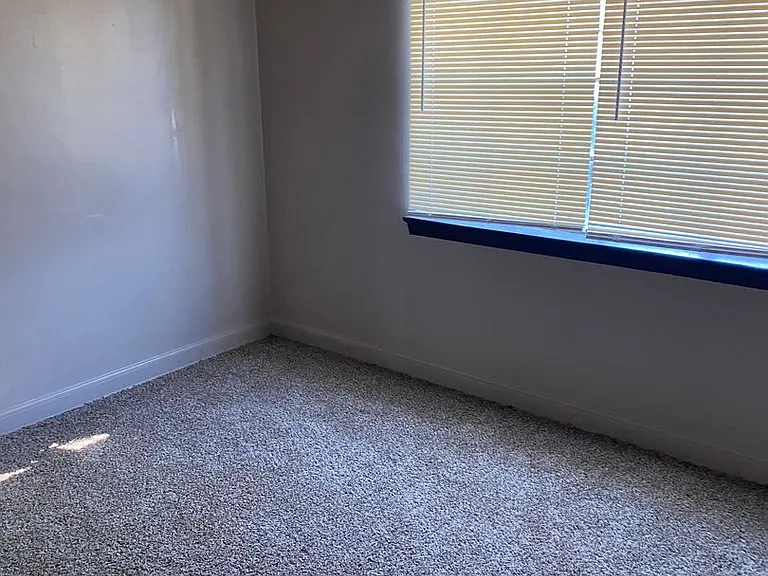 3751 Wesley Dr — Photo 9