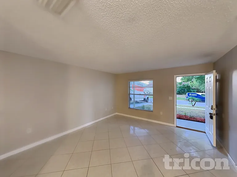 6324 Frost Dr — Photo 4