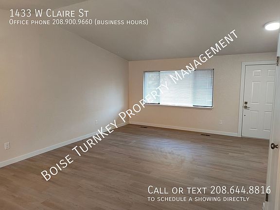 3rd image of 1433 W Claire St