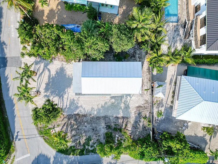224 W Seaview Dr — Photo 30