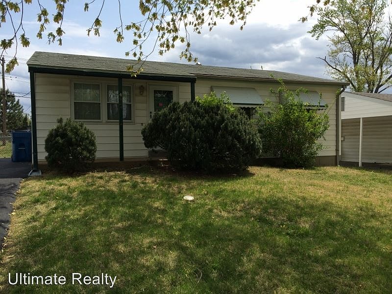 1st image of 4924 Cherry Blossom Ln