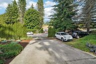 Yew St-0606-001.jpg