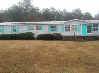 131 Lazy Ln, Elm City, NC 27822