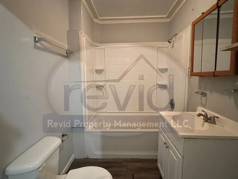 3665 Spottswood Ave — Photo 6