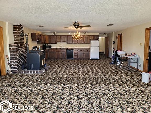 3rd image of 31866 320th Ave