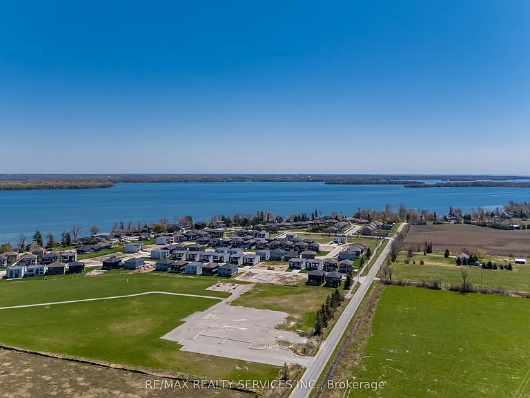 3700 Quayside Dr — Photo 3