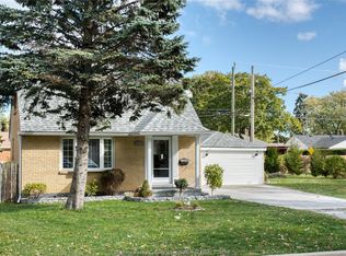 994 Edward Ave, Windsor, ON N8S 2Z8