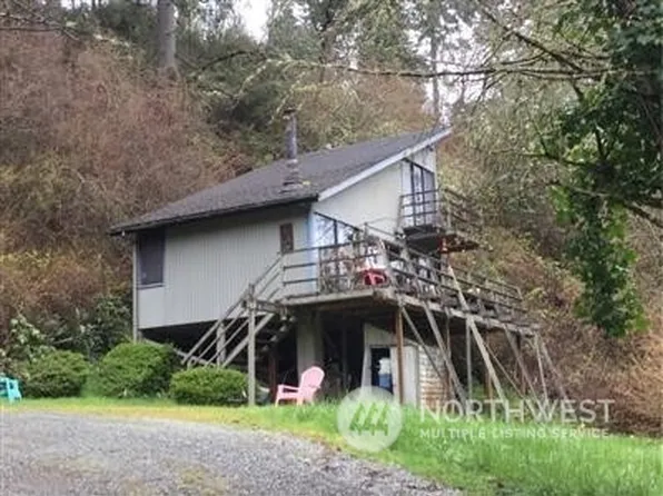 12837 SW Ober Beach Road, Vashon, WA 98070