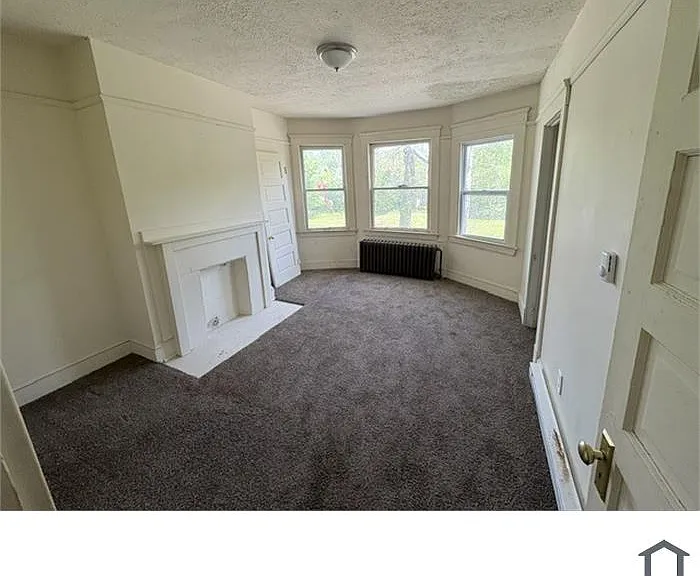 2200 E 81st St #2 — Photo 7