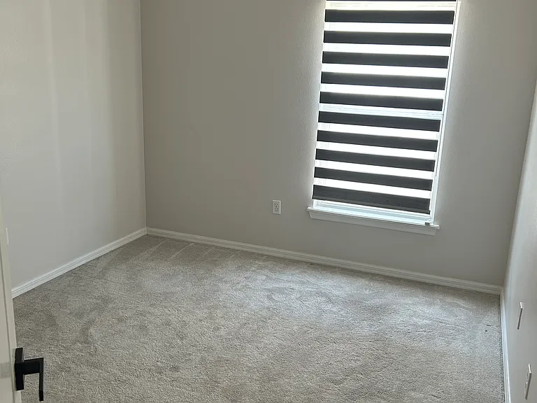 7780 Newlan Dr — Photo 14