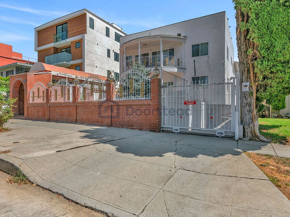 1st image of 1800 N Gramercy Pl APT 2