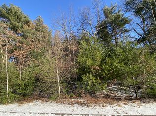 23 Frontier Dr, Walpole, MA 02081