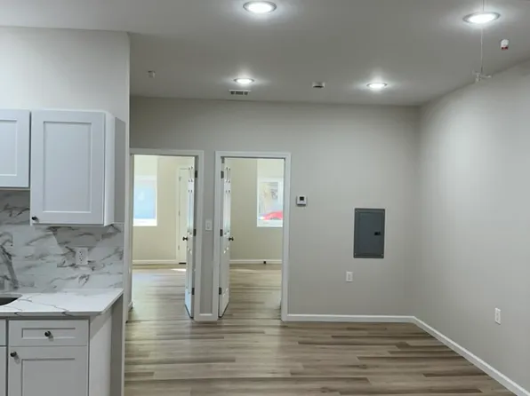 4th Street building, 40-44 4th St #Daff73ce9, Passaic, NJ 07055