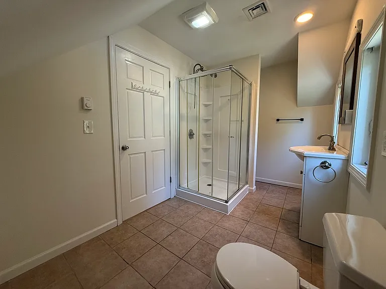 192 Highland Ave — Photo 29