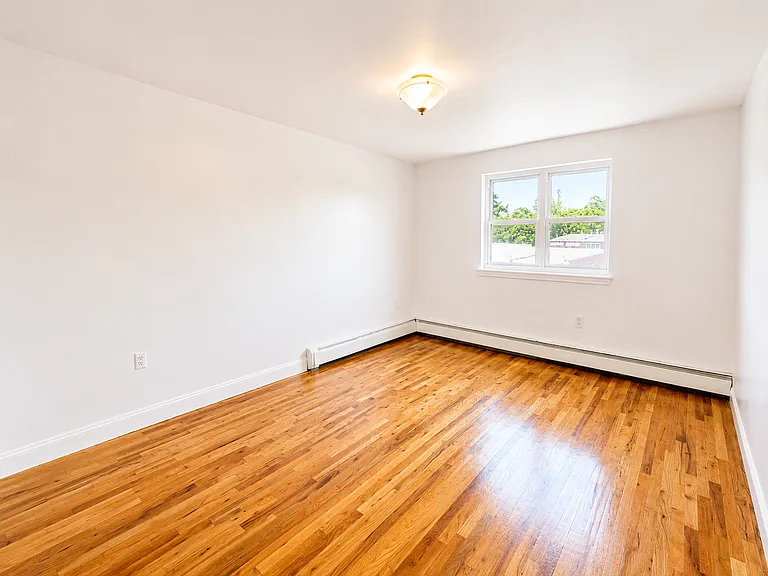 533 Soundview Ave #3 — Photo 6