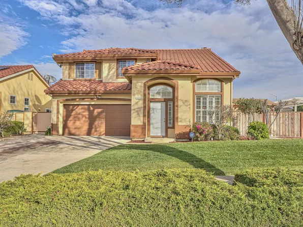 327 Riesling Way, Salinas, CA 93906