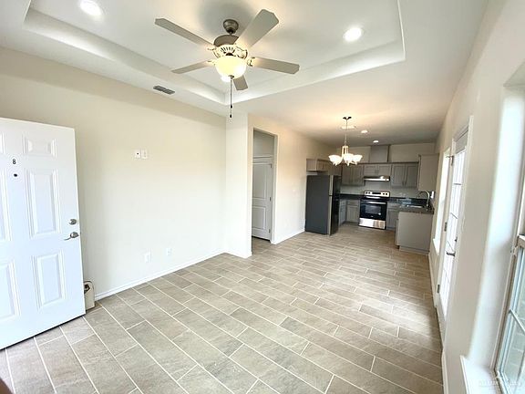2nd image of 5601 Nightingale Ave #8