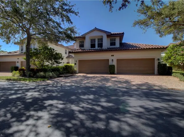 8204 Saratoga DR #302, NAPLES, FL 34113