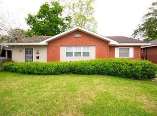 808 Green Acres Rd, Metairie, LA 70003