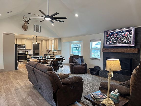 5th image of 20354 E 610th Rd