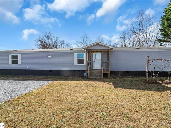 916 Glenwood Street Ext, Belton, SC 29627