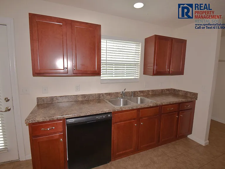 1549 Passage Dr — Photo 8