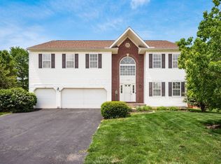 122 Deer Path Ct N, Etna, OH 43062