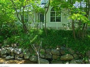 3187 Old Brainard Rd, Pepper Pike, OH 44124