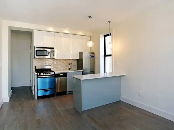 48 West 138th Street image 1 of 7