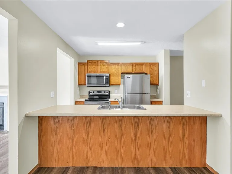 2735 Rainbow Ave — Photo 7