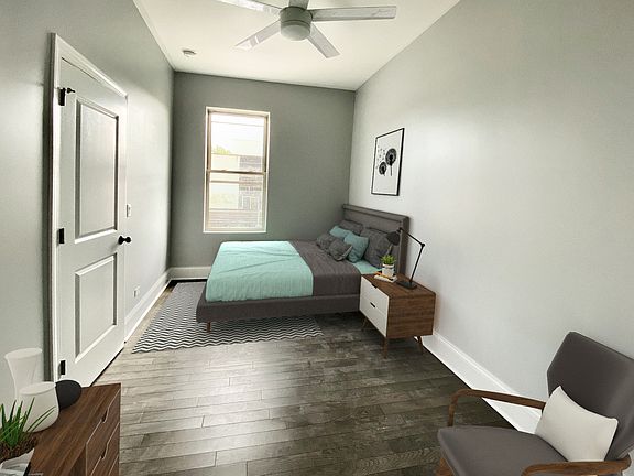 3rd image of 2027 N Sheffield Ave