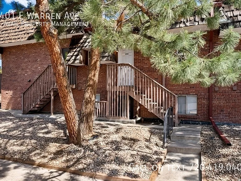 5401 E Warren Ave — Photo 2