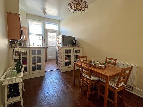 2nd image of 1011 S 49th St #1