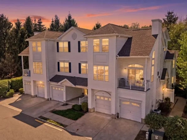 16 Timothy Ct, Morris Twp., NJ 07960