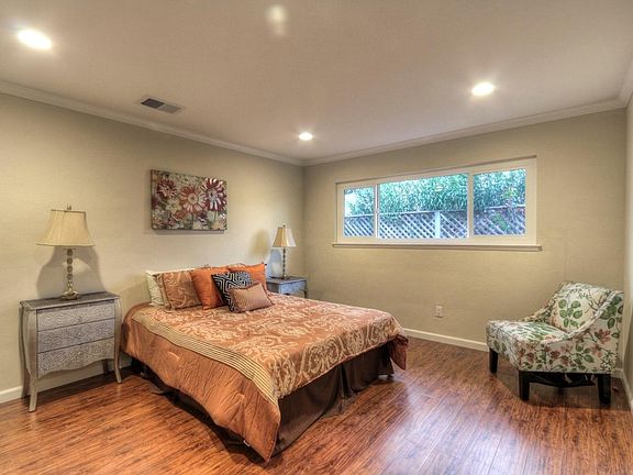 5th image of 3217 Mattos Ave