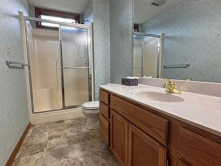 300 Dover Dr — Photo 19