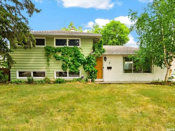 5 Bryant STREET, Regina, SK S4S 4S5