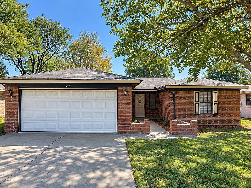 1st image of 4447 Summit Cir